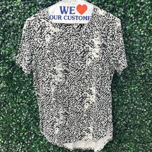 Calvin Klein Slim Fit Graphic Tee - Size Small!